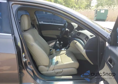 2013 Acura Ilx 2.0L z USA, uszkodzony, nr VIN 19VDE1F53DE006702